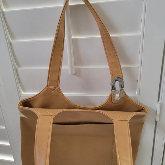 Guess - Silver G Shoulder Bag - Picture 10 of 13